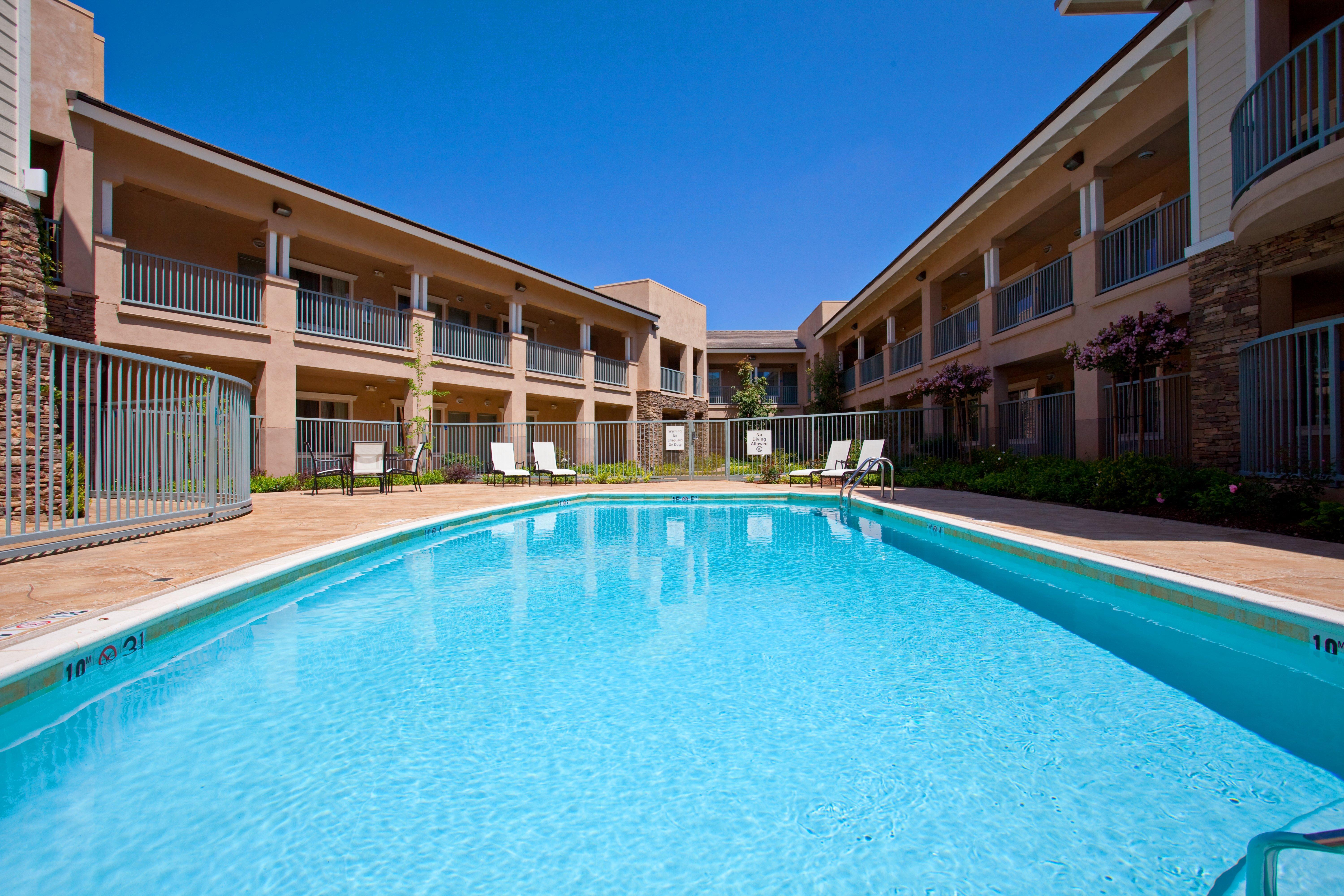 Holiday Inn Express Hotel & Suites San Dimas By Ihg Εξωτερικό φωτογραφία