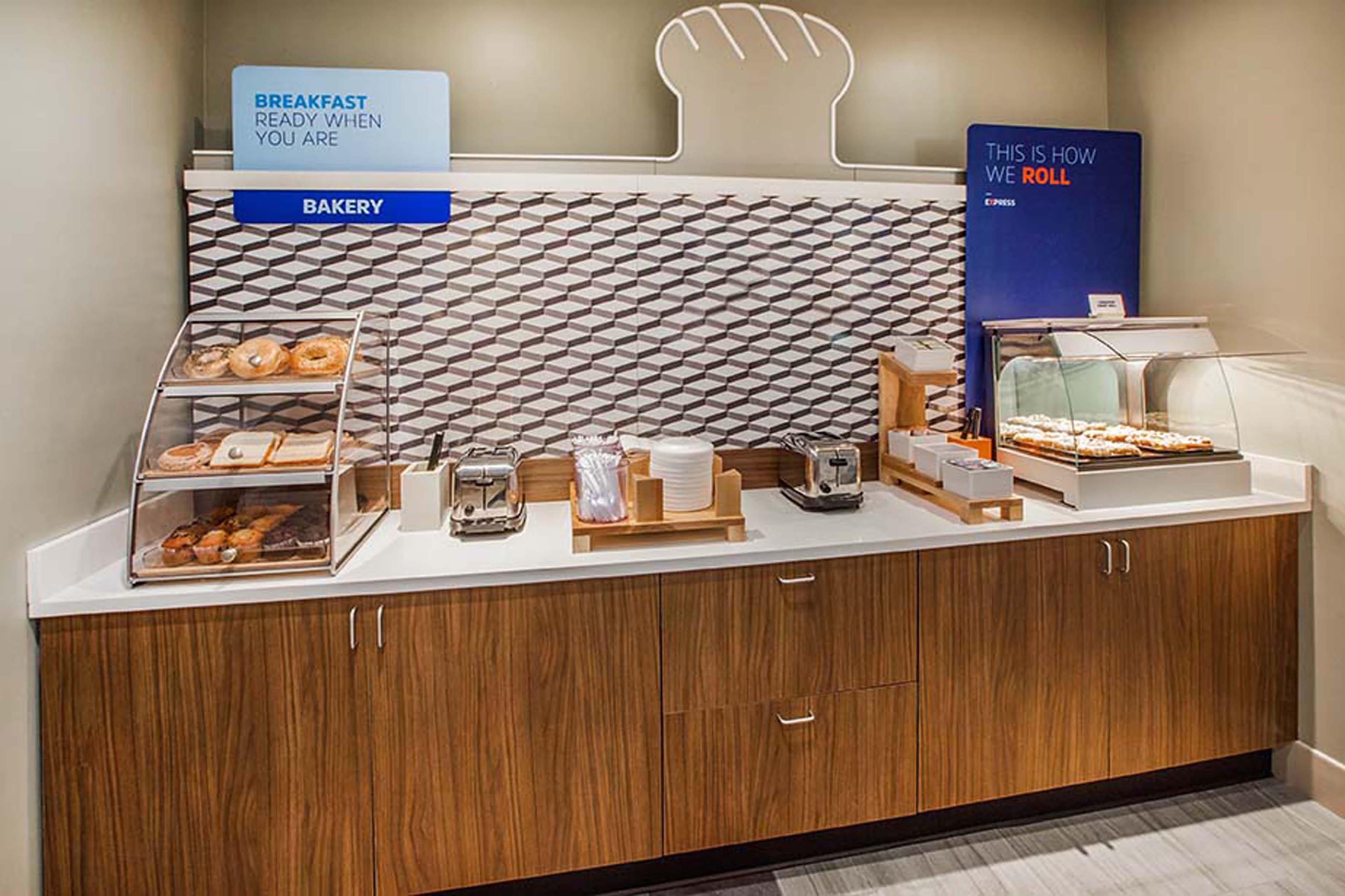 Holiday Inn Express Hotel & Suites San Dimas By Ihg Εξωτερικό φωτογραφία