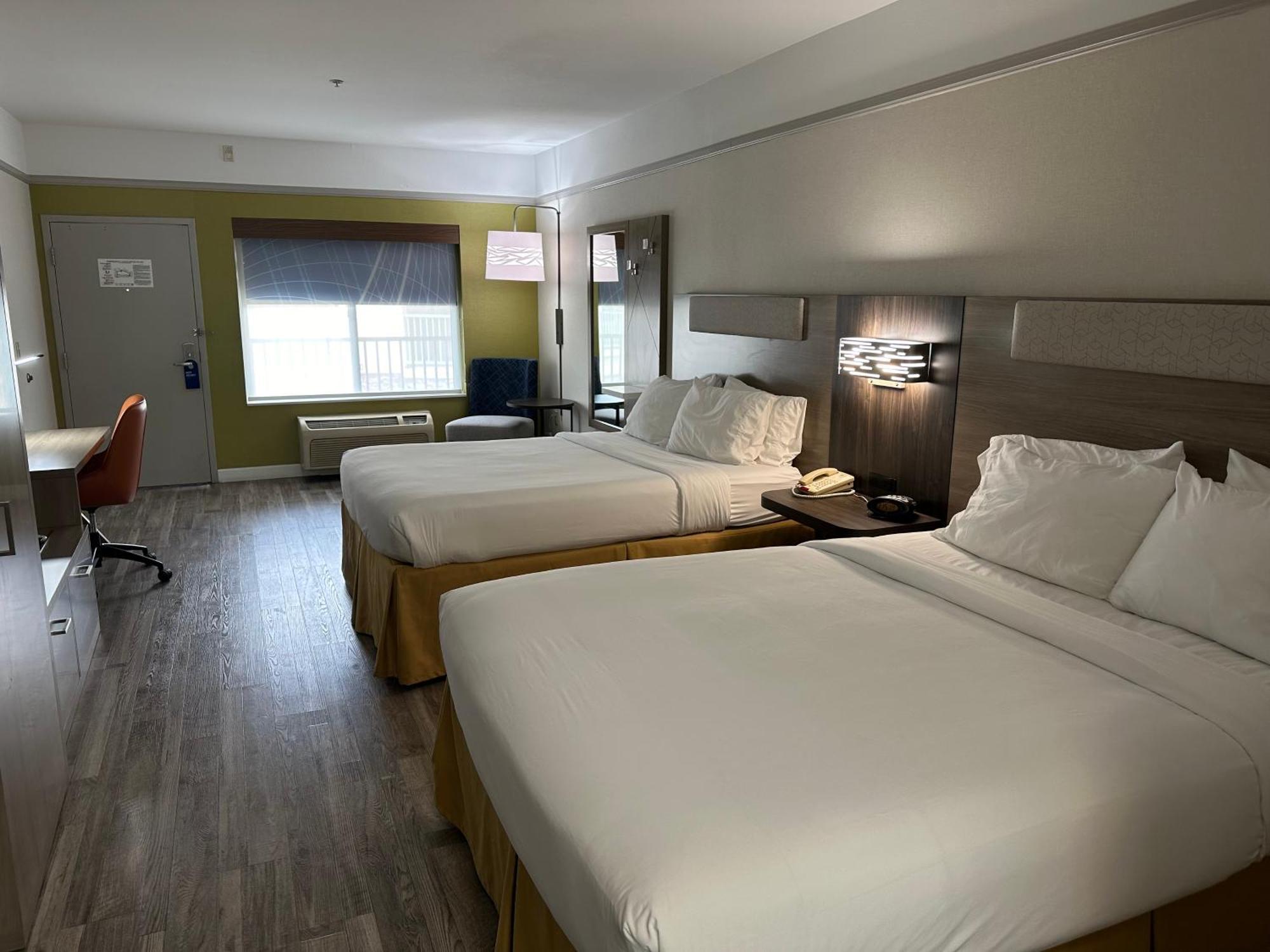 Holiday Inn Express Hotel & Suites San Dimas By Ihg Εξωτερικό φωτογραφία