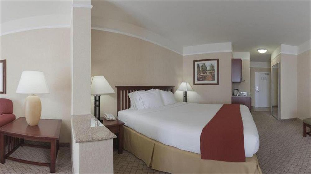 Holiday Inn Express Hotel & Suites San Dimas By Ihg Εξωτερικό φωτογραφία