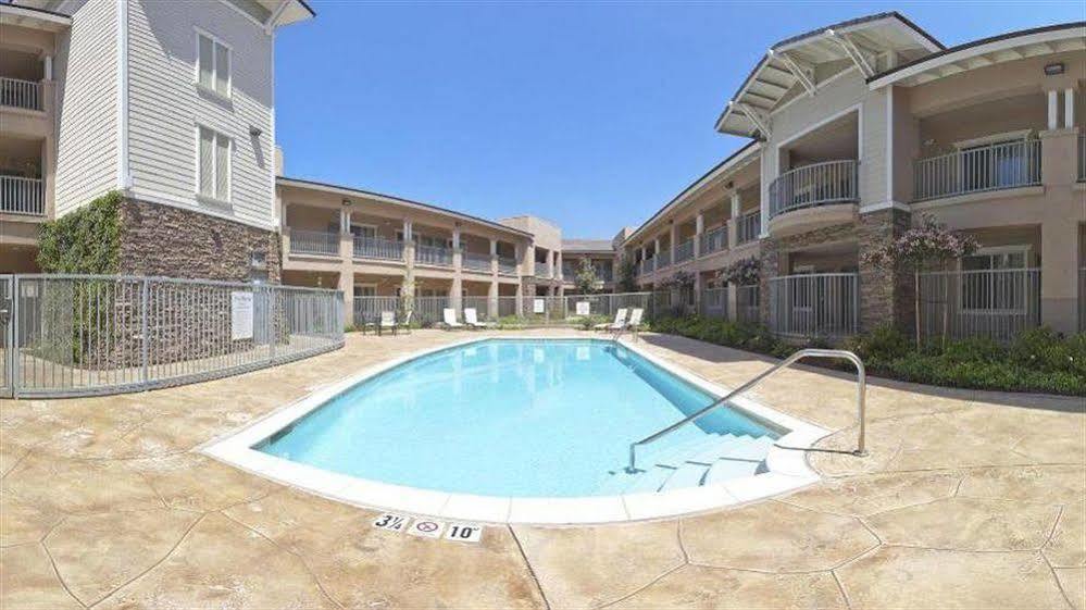 Holiday Inn Express Hotel & Suites San Dimas By Ihg Εξωτερικό φωτογραφία